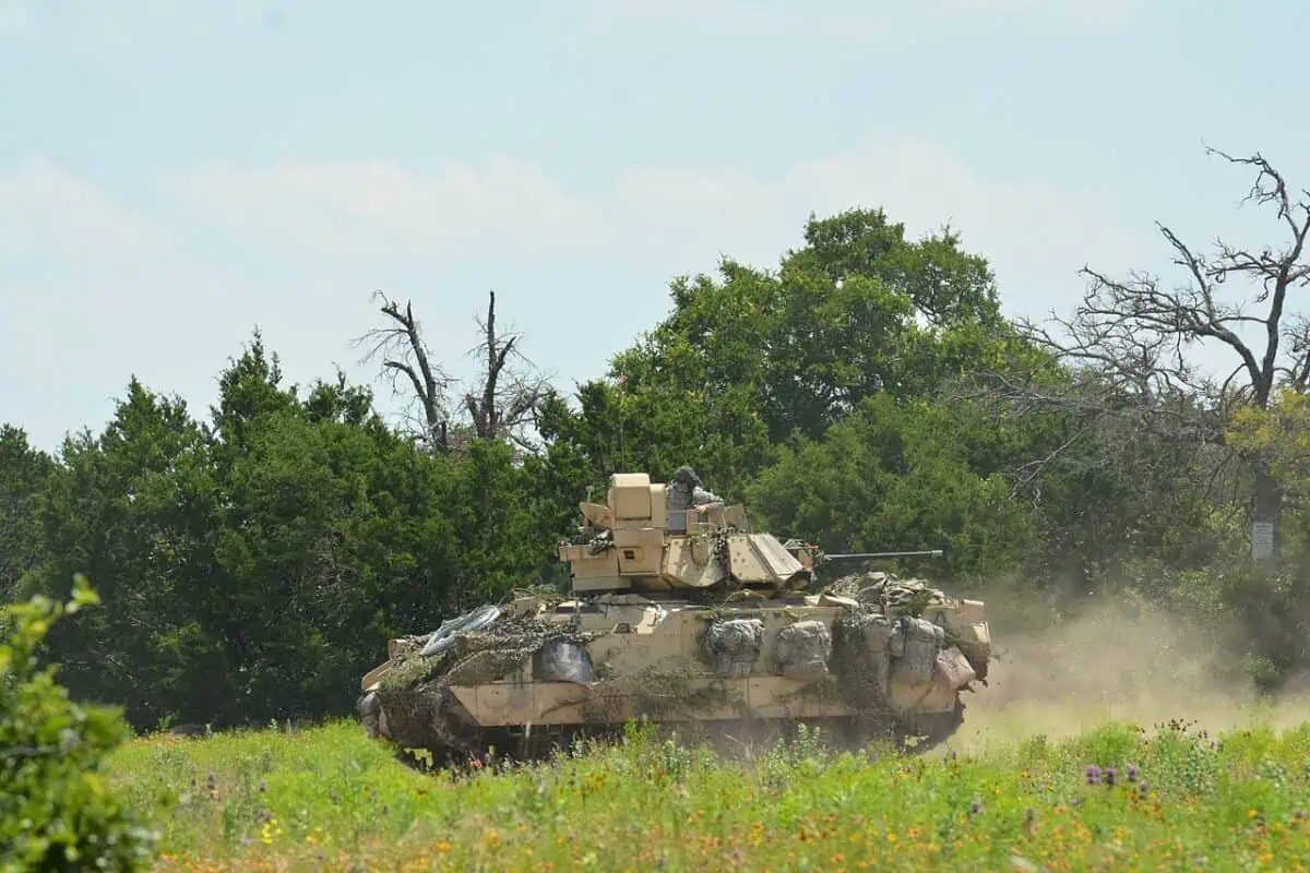 Arrowhead apoya a Mibt en Fort Hood: noticias, lugares, comida, recreación y vida de Texas.