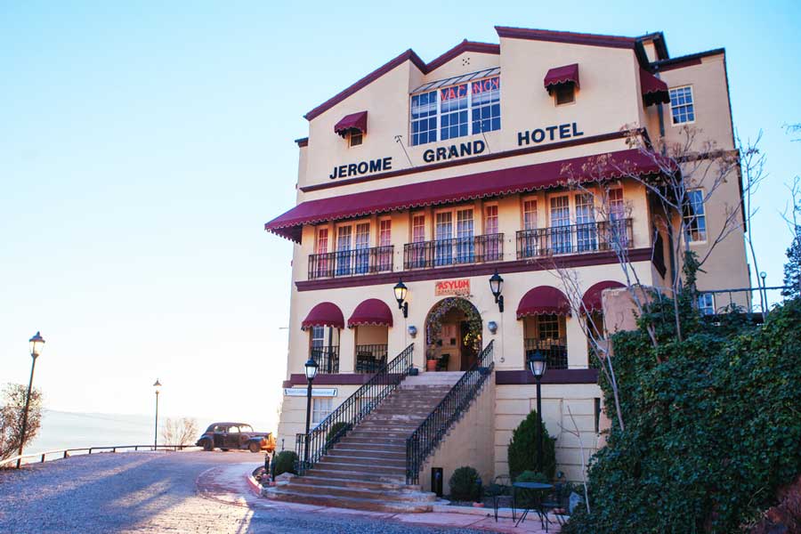 El Jerome Grand Hotel desde el exterior