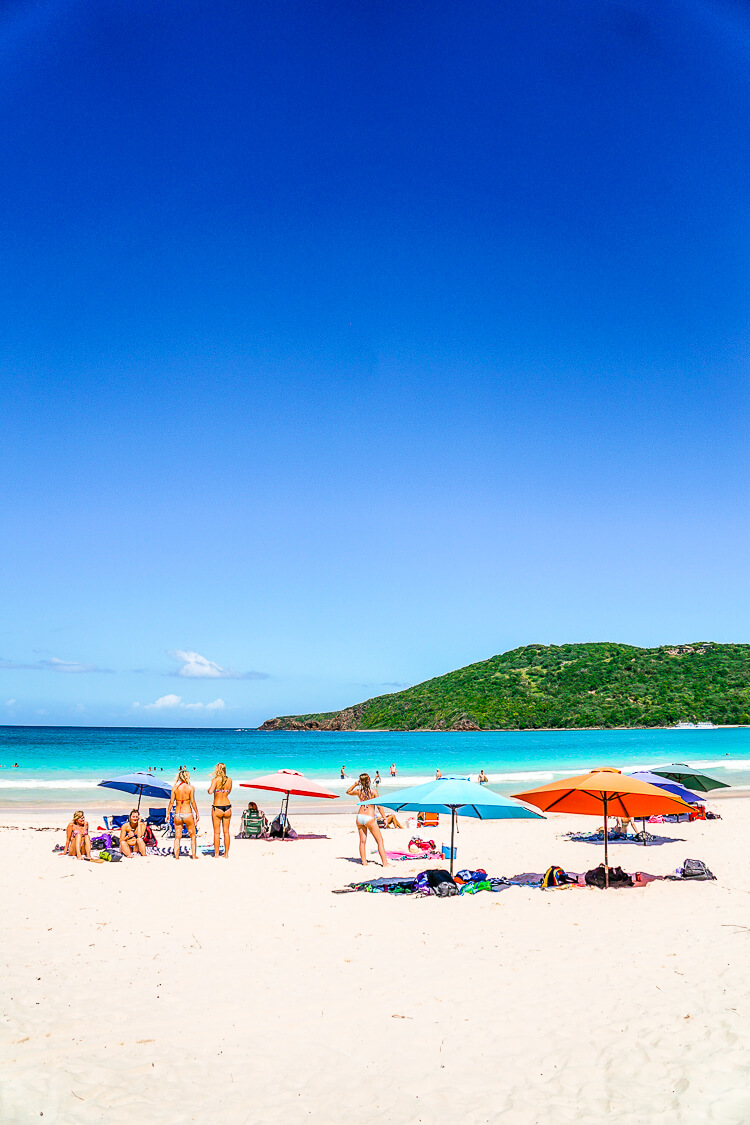 ¡Estos consejos para visitar la isla de Culebra, Puerto Rico te ayudarán a aprovechar al máximo tu viaje!