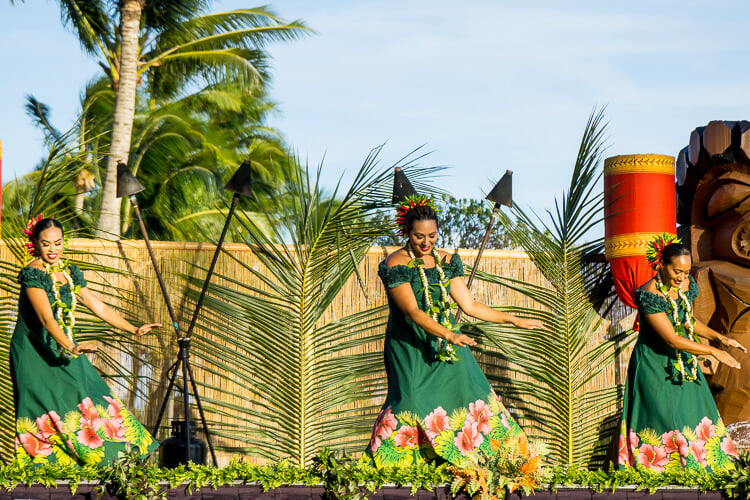 ¿Estás planeando un viaje a Kauai, Hawái?  Estos son los 10 mejores lugares para comer en Kauai, ¡no te los pierdas!